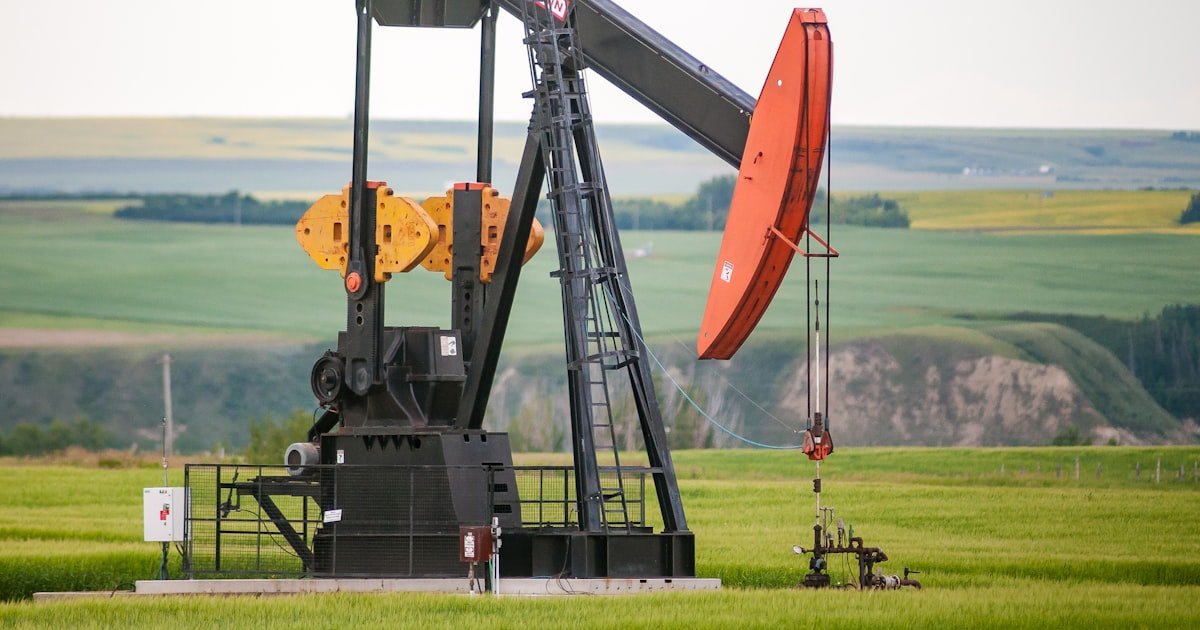 Hormuz Shock Sends Oil Higher and Puts a Fresh Supply-Chain Risk on Every Earnings Call