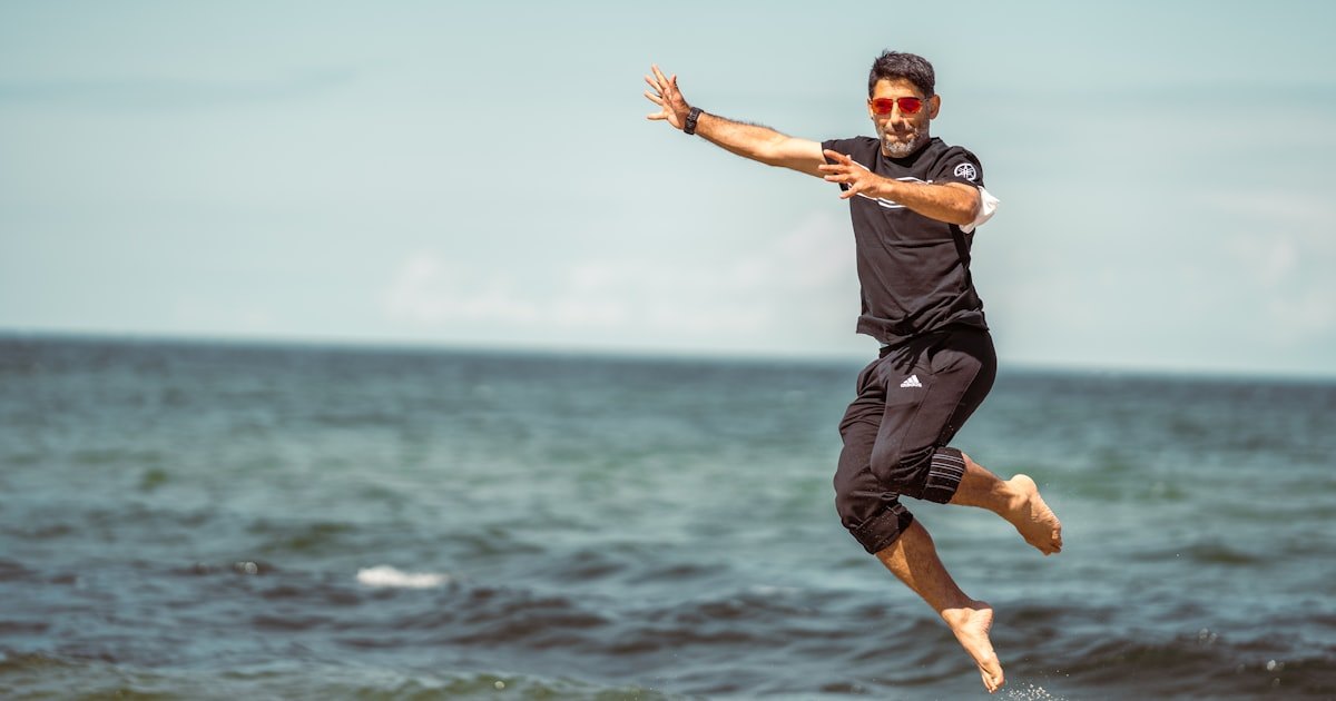 The $3,000 EMS fitness suit is a good reminder: electricity is not a shortcut around training basics
